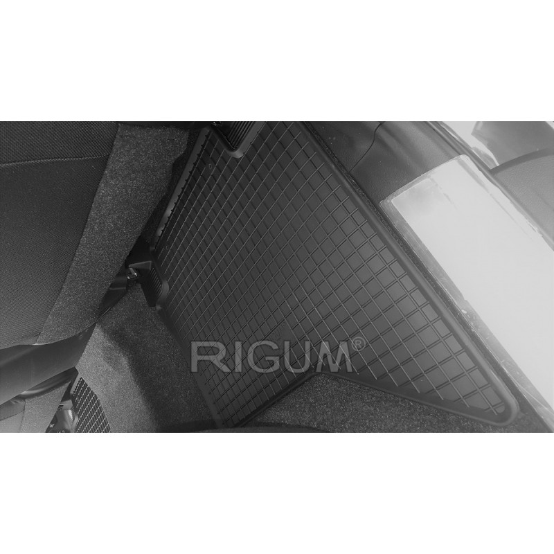 GUMENI TEPISI TOYOTA HILUX DOUBLE CABIN 16-/ Hilux double cab MHEV 16-