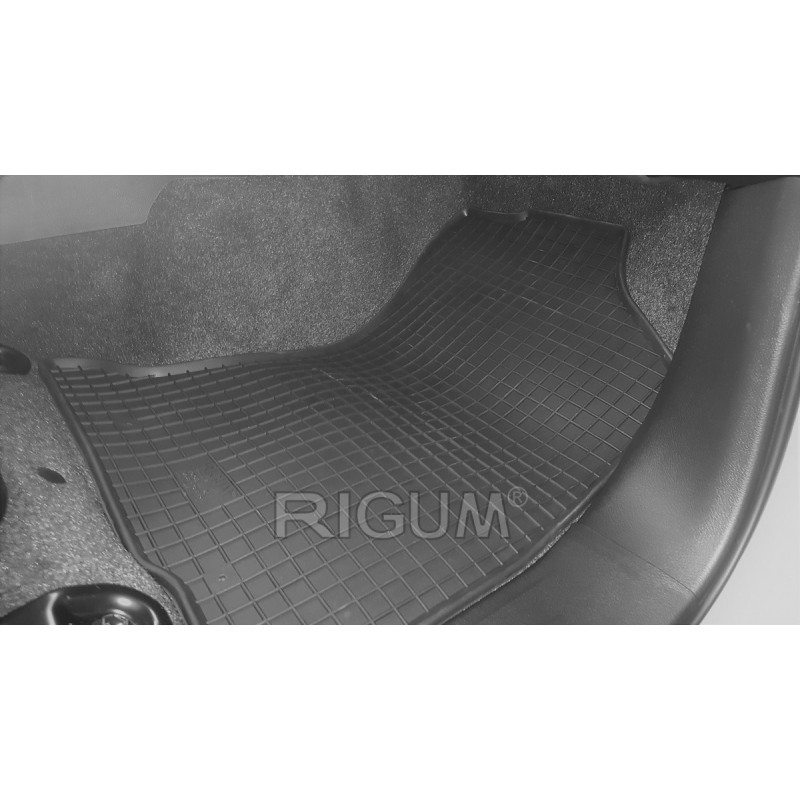 GUMENI TEPISI TOYOTA HILUX DOUBLE CABIN 16-/ Hilux double cab MHEV 16-