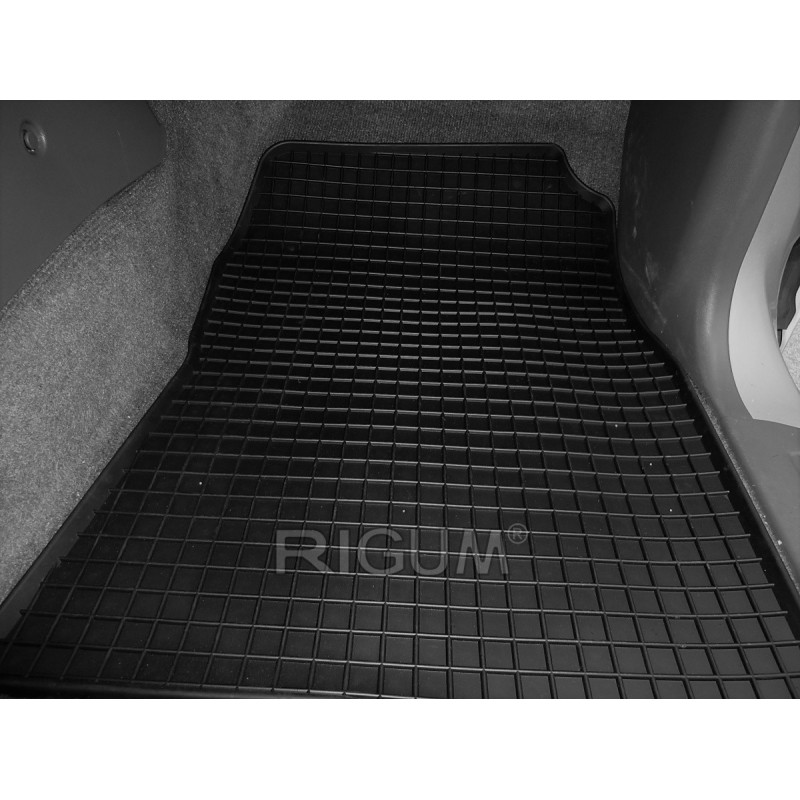 GUMENI TEPISI MITSUBISHI PAJERO 5 VRATA 00-/06-