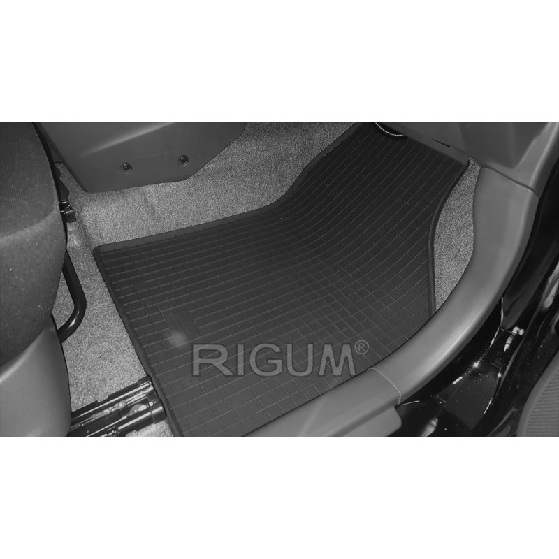 GUMENI TEPISI SUZUKI CELERIO 15-