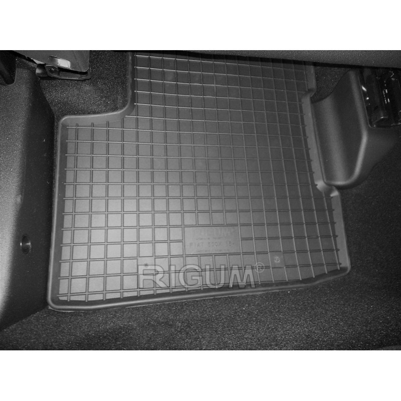 GUMENI TEPISI FIAT 500X 15-