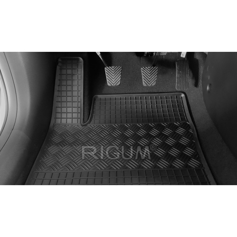 GUMENI TEPISI KIA RIO 17-/KIA STONIC 17-