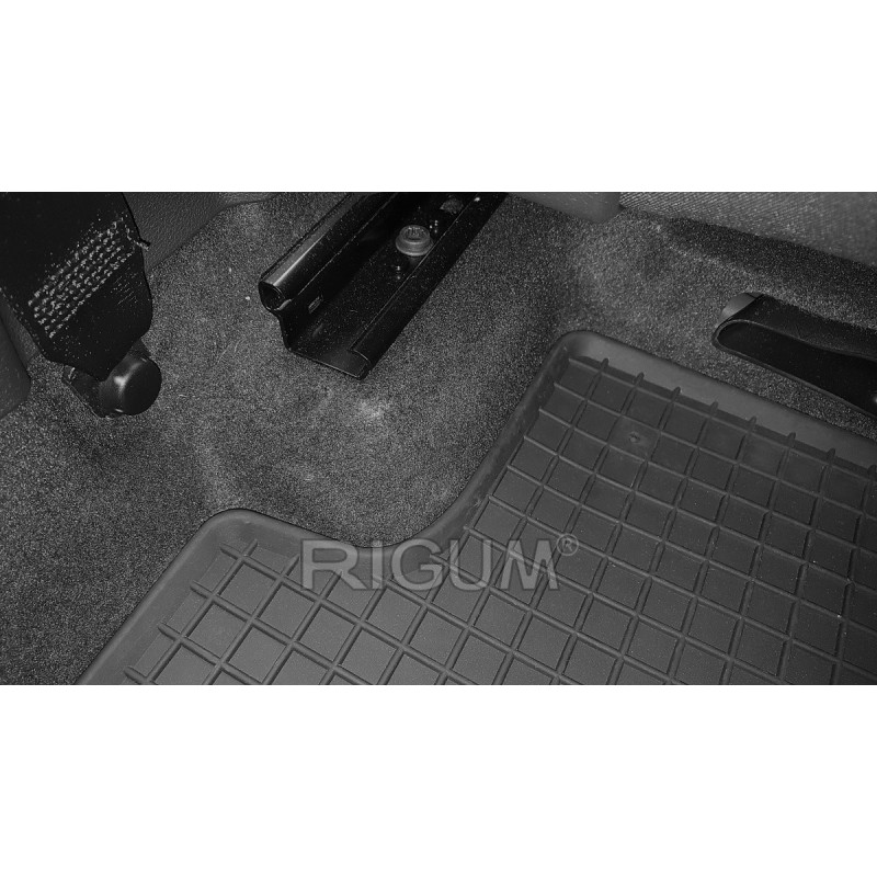 GUMENI TEPISI AUDI Q2 16-/S. ATECA 16-/Š. KAROQ 17-/VW T-ROC 17-/CUP. ATECA 16-