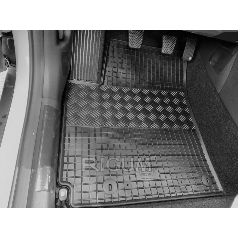 GUMENI TEPISI HYUNDAI KONA 17-/21-