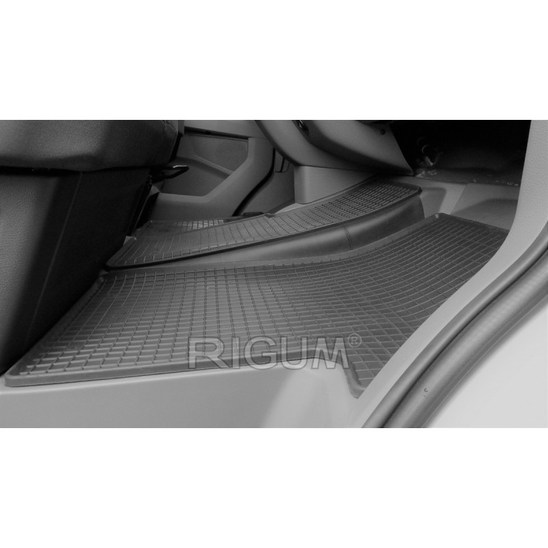 GUMENI TEPISI VW CRAFTER 17-/MAN TGE 17-