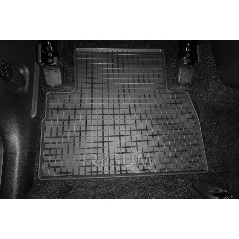 GUMENI TEPISI HYUNDAI SANTA FE 19-