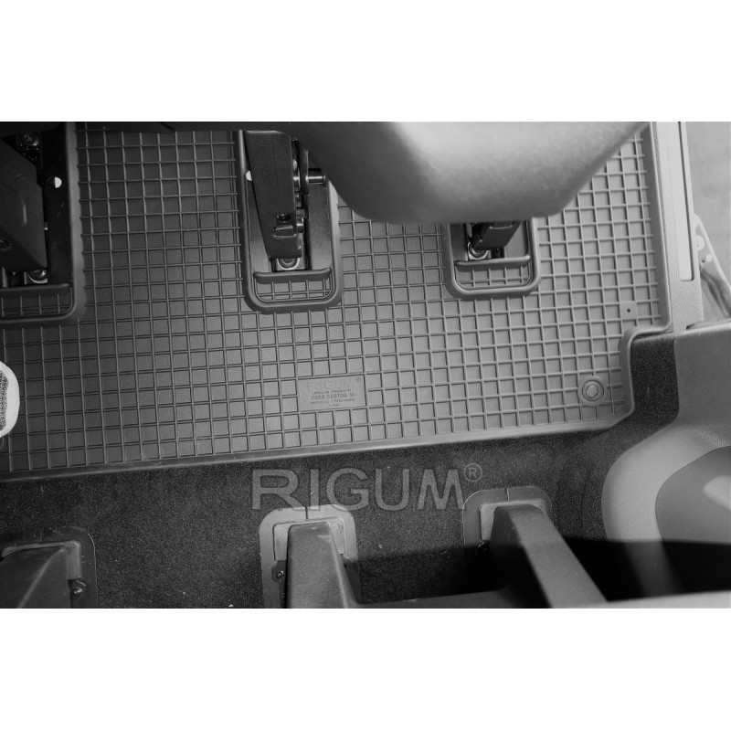 GUMENI TEPISI FORD TOURNEO CUSTOM 18-  3. red