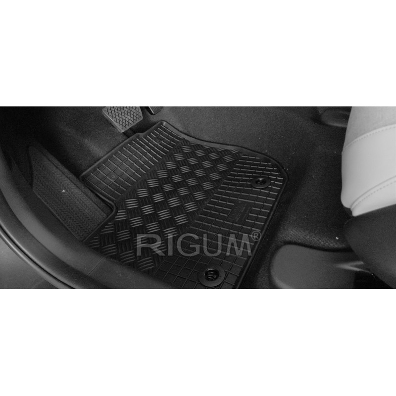 GUMENI TEPISI HONDA JAZZ hybrid 20-/ HONDA JAZZ CROSSTAR 20-