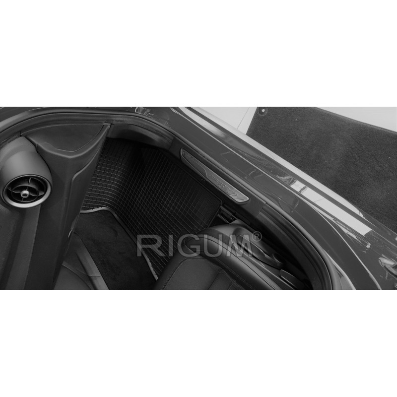 GUMENI TEPISI ALFA ROMEO GIULIA  4x2 20-