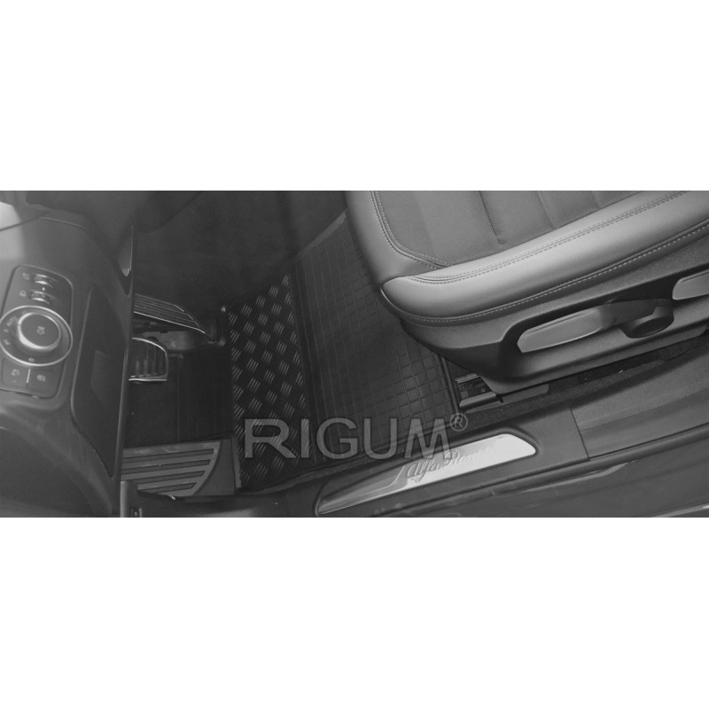 GUMENI TEPISI ALFA ROMEO GIULIA  4x2 20-