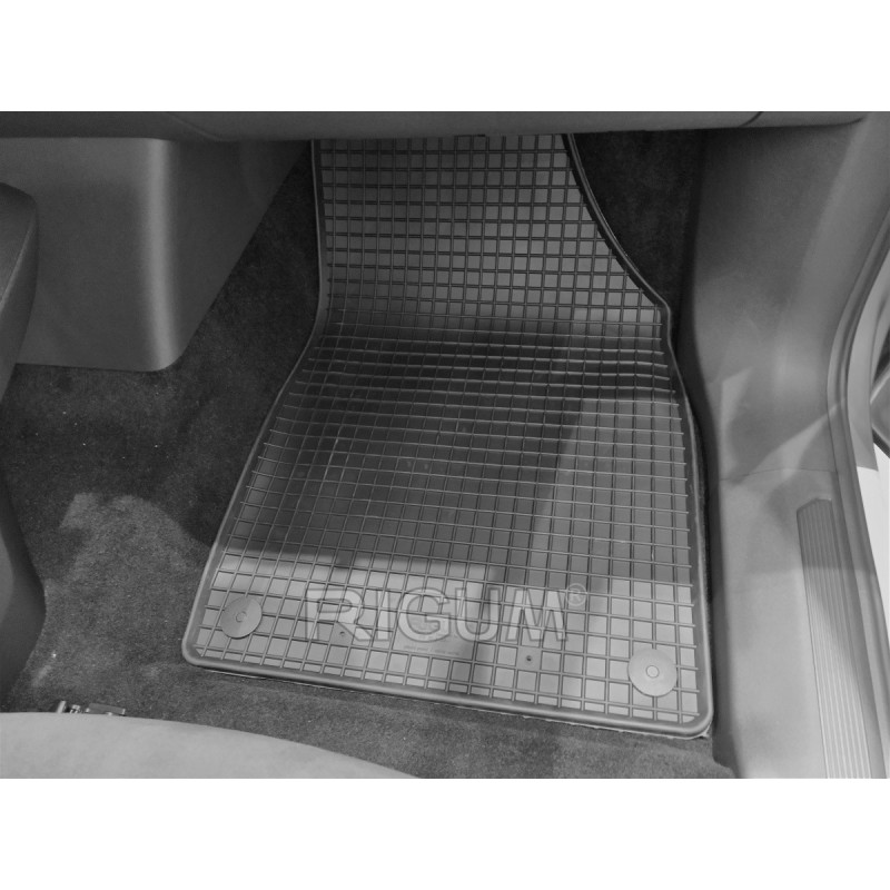 GUMENI TEPISI ŠKODA ENYAQ 21-/ Enyaq coupe 22-/ ID.4 21-/Q4 e-tron 21-/ID.5 22-/