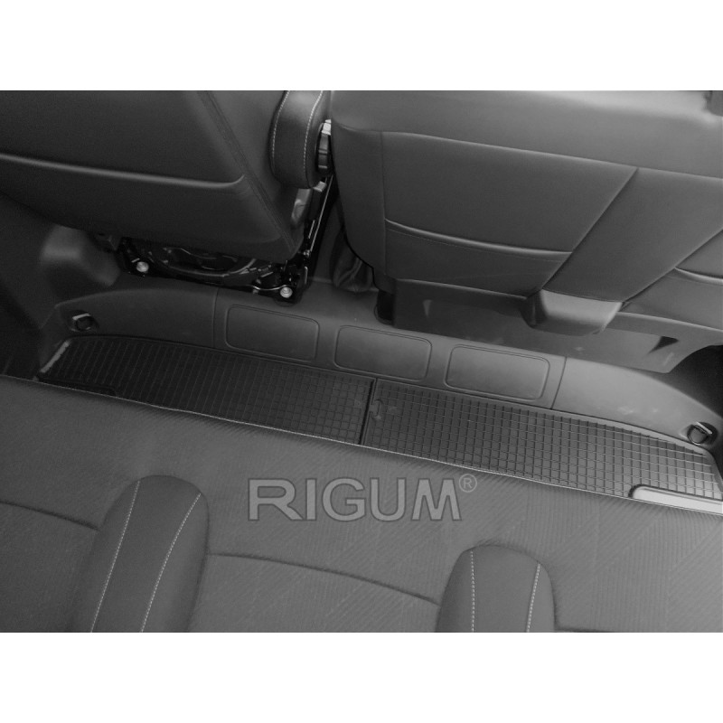 GUMENI TEPISI RENAULT TRAFIC 14-/21- 2. red (bez grijanja)