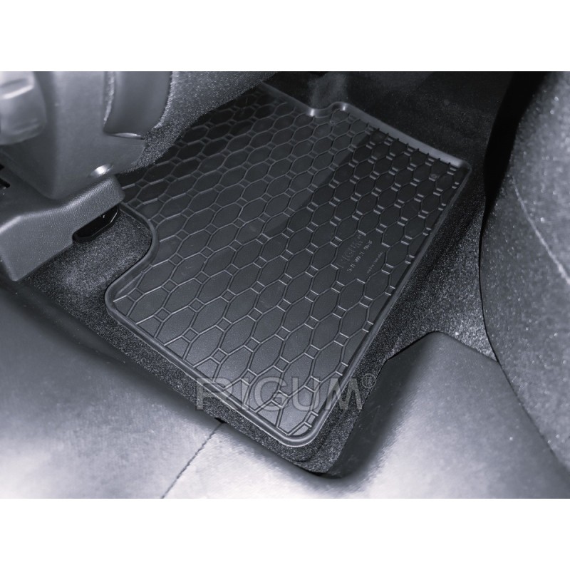 GUMENI TEPISI PEUGEOT 3008 MHEV 24-