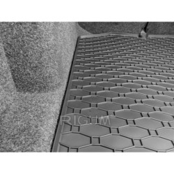 GUMENI TEPISI PRTLJAŽNIK ŠKODA FABIA I 2000- SDN/COMBI