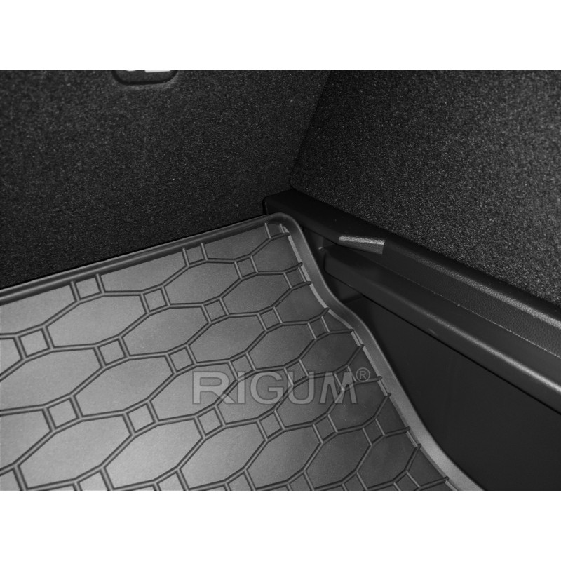 GUMENI TEPISI PRTLJAŽNIK RENAULT MEGANE CONQUEST 21-/ARKANA HYB 21-