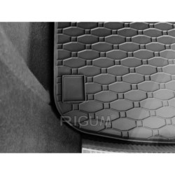 GUMENI TEPISI PRTLJAŽNIK AUDI A4 AVANT 2015-/2020-