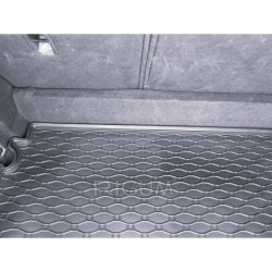 AG PRTLJAŽNIK HYUNDAI i30 FASTBACK 18- AG PRTLJAŽNIK HYUNDAI i30 FASTBACK 18-