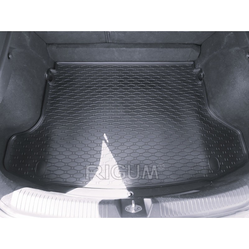 GUMENI TEPISI PRTLJAŽNIK HYUNDAI i30 FASTBACK 18-