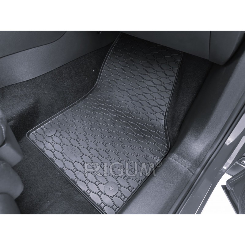 GUMENI TEPISI ŠKODA KODIAQ 24-