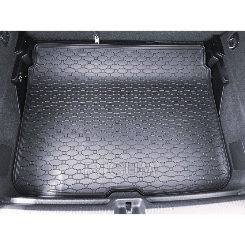 GUMENI TEPISI PRTLJAŽNIK AUDI Q2 2016- gornji i donji položaj