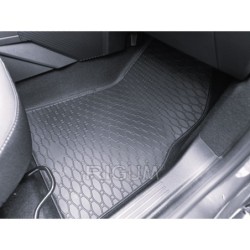 GUMENI TEPISI DACIA DUSTER III ECO-G BENZIN/LGP 2024- / Duster HEV 24-