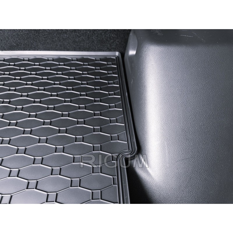 GUMENI TEPISI PRTLJAŽNIK MITSUBISHI ECLIPSE CROSS 18-