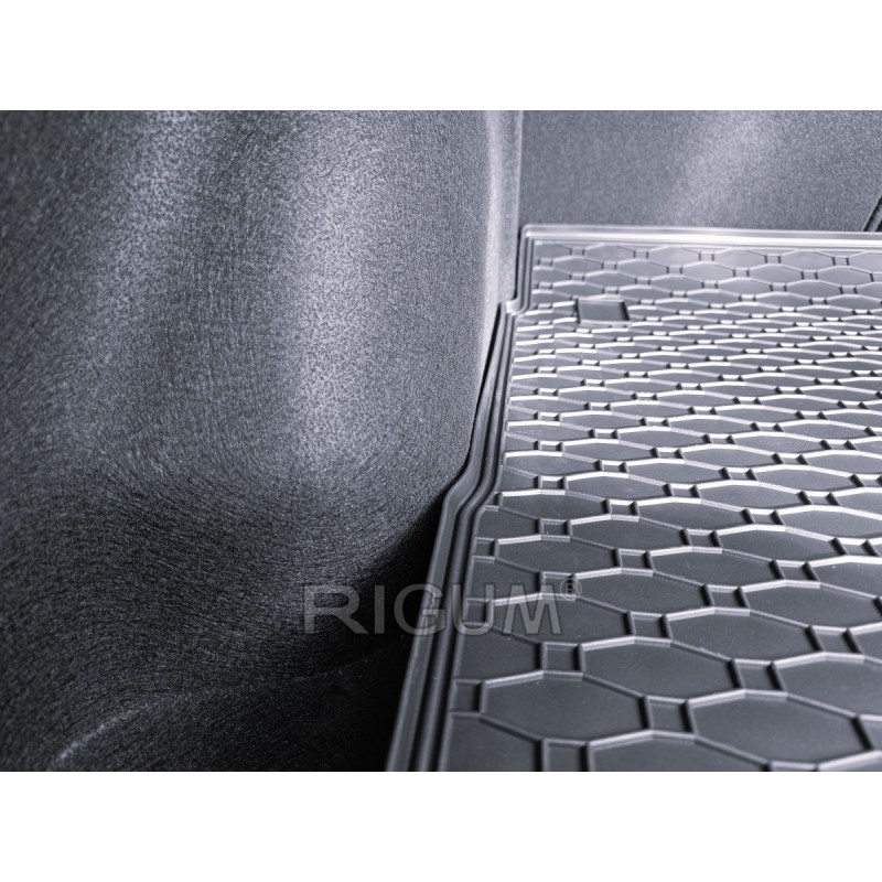 GUMENI TEPISI PRTLJAŽNIK HYUNDAI i30 Fastback MHEV 2021-