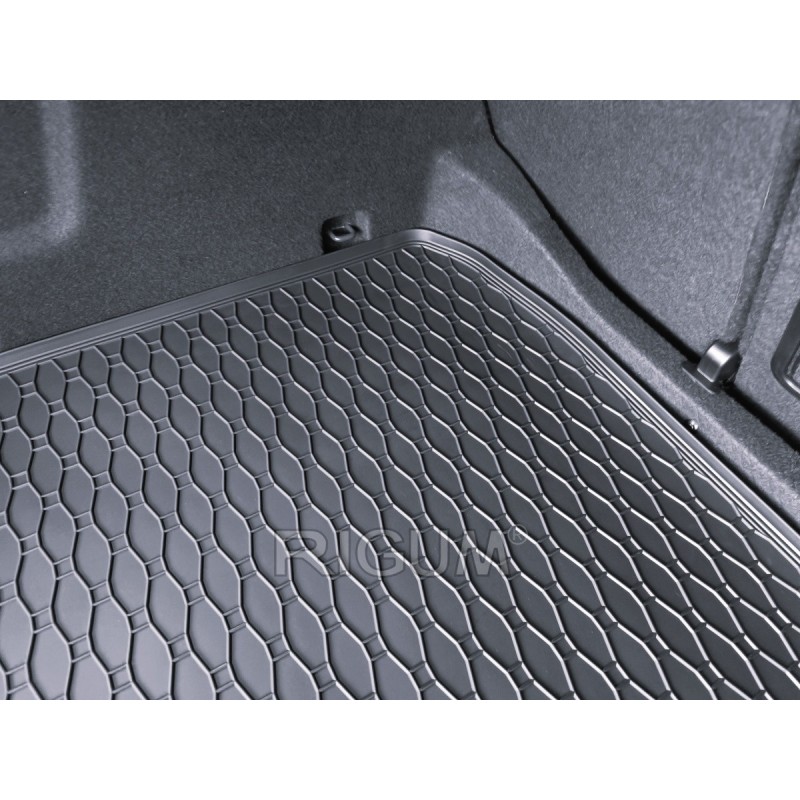GUMENI TEPISI PRTLJAŽNIK ŠKODA SUPERB LIFTBACK 24- bez moguć. promjene položaja