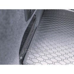 GUMENI TEPISI PRTLJAŽNIK BMW 5 Touring 24-/ 5e Touring 24-/ i5 Touring 24- (G61)