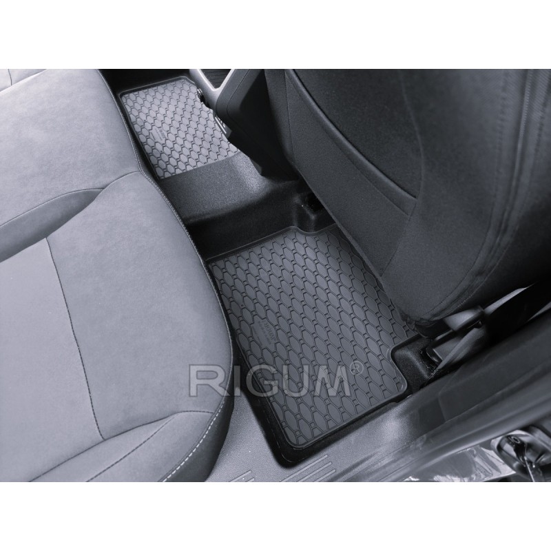 GUMENI TEPISI DACIA DUSTER MHEV 24-