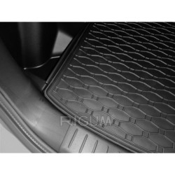 GUMENI TEPISI PRTLJAŽNIK SUZUKI VITARA 15-/ VITARA HYBRID 20- gor. položaj