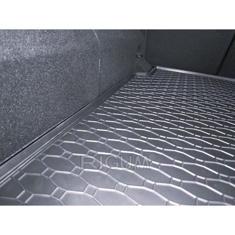 GUMENI TEPISI PRTLJAŽNIK RENAULT Rafale HEV 2024-