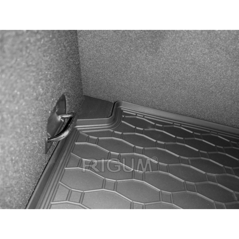 GUMENI TEPISI PRTLJAŽNIK AUDI A3 Sportback 2020-gornji i donji položaj