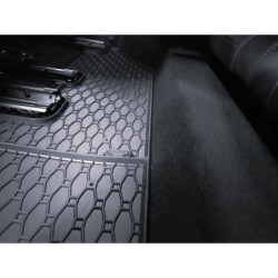 GUMENI TEPISI PEUGEOT 5008 Hybrid 24- 3. red/ Peugeot E-5008 3. red 24-