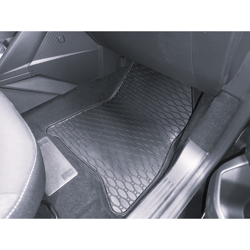 GUMENI TEPISI DACIA Bigster MHEV 25-