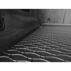 GUMENI TEPISI PRTLJAŽNIK AUDI Q8 2019-