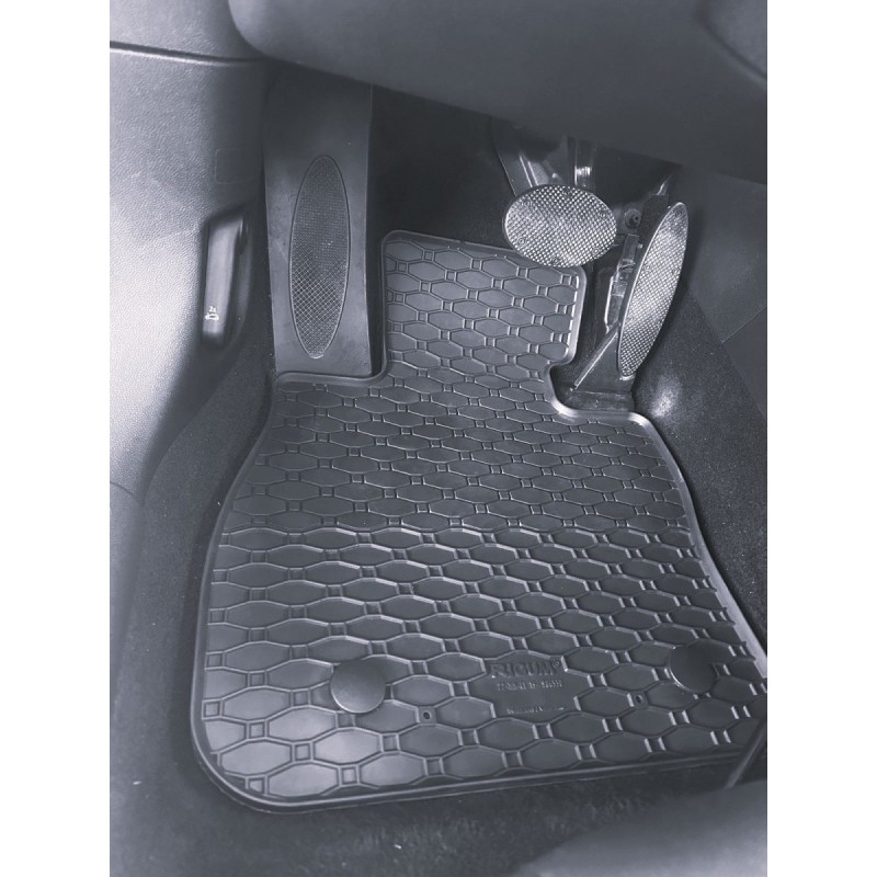 GUMENI TEPISI MINI Clubman 15- (F54)