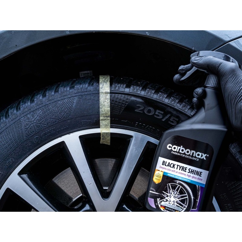 CARBONAX CRNI SPREJ ZA NJEGU GUMA 720 ml