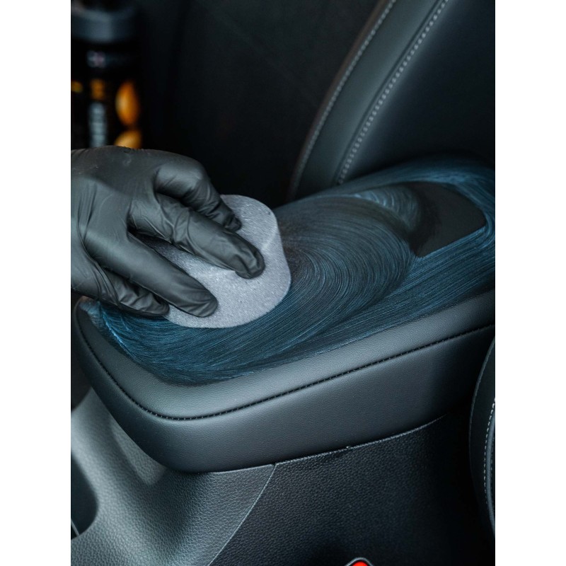 CARBONAX MAT REGENERATOR ZA KOŽU 500 ml