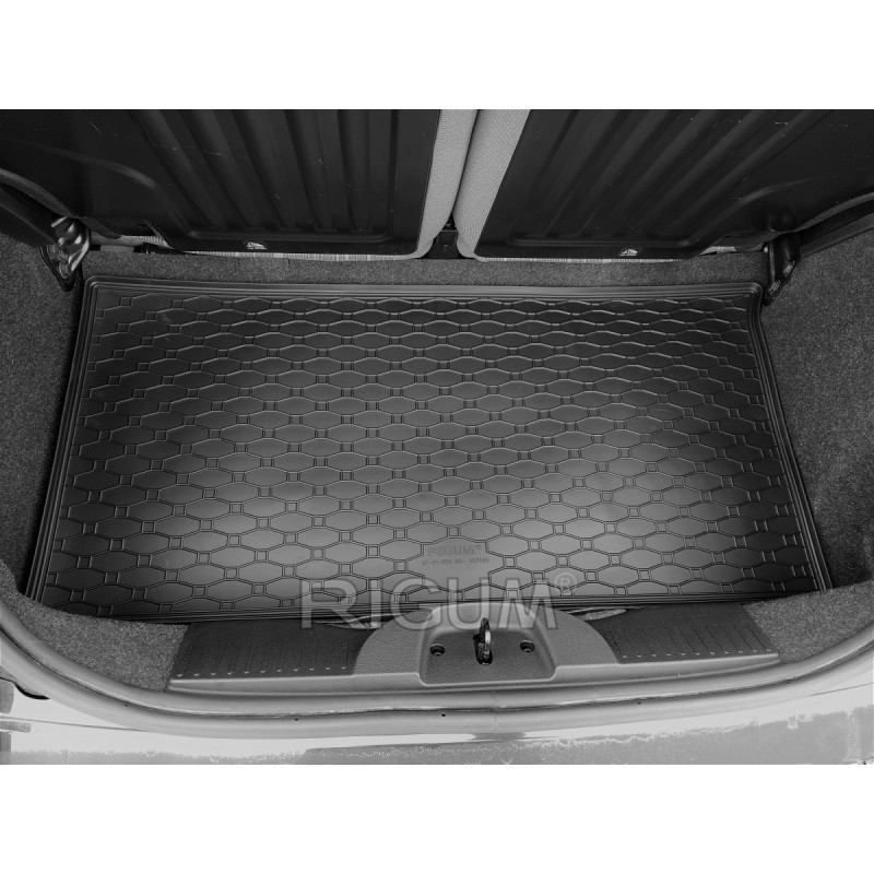 GUMENI TEPISI PRTLJAŽNIK FIAT 500 08-/15-