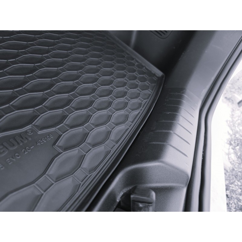 GUMENI TEPISI PRTLJAŽNIK DONGFENG FORTHING T5 Evo 20-/ T5 Evo EV 20-