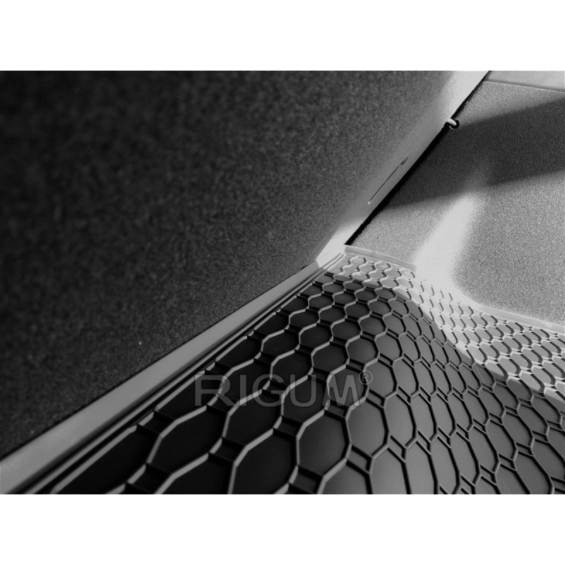 GUMENI TEPISI PRTLJAŽNIK HONDA CIVIC 2022-sa i bez subwofera