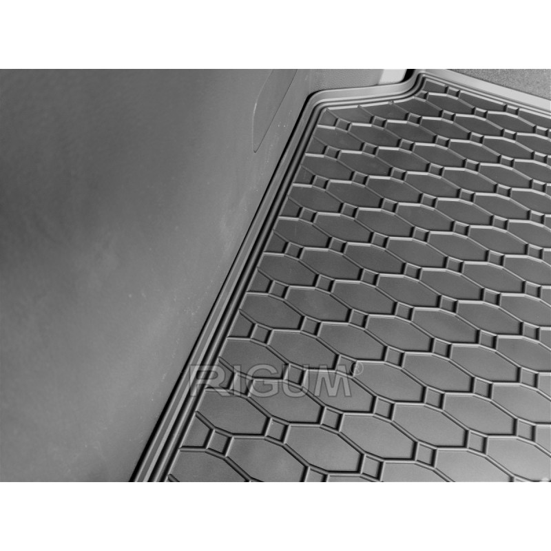 GUMENI TEPISI PRTLJAŽNIK TOYOTA Yaris 20-/Yaris Hybrid 20-/MAZDA 2 HYBRID 2022-