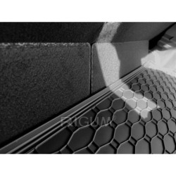 GUMENI TEPISI PRTLJAŽNIK TOYOTA Yaris 20-/Yaris Hybrid 20-/MAZDA 2 HYBRID 2022-