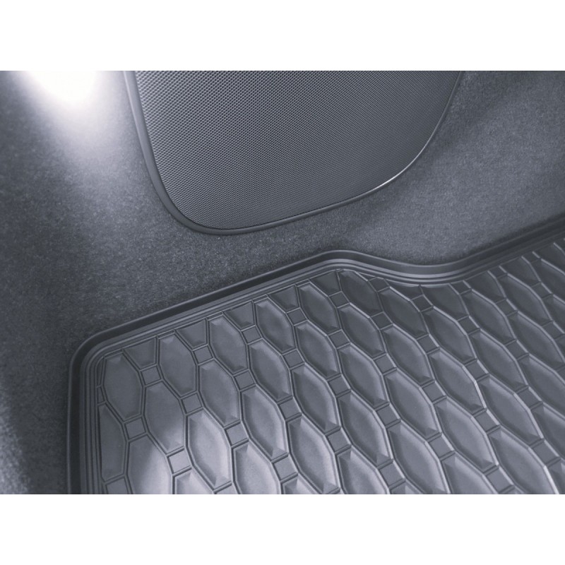 GUMENI TEPISI PRTLJAŽNIK XPENG G6 23-