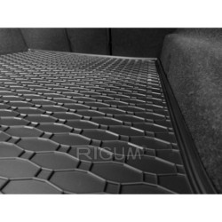 GUMENI TEPISI PRTLJAŽNIK BMW 5 SDN 2017- (G30)/ 2020- (G30)