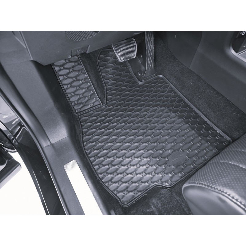 GUMENI TEPISI OMODA 9 PHEV 24-