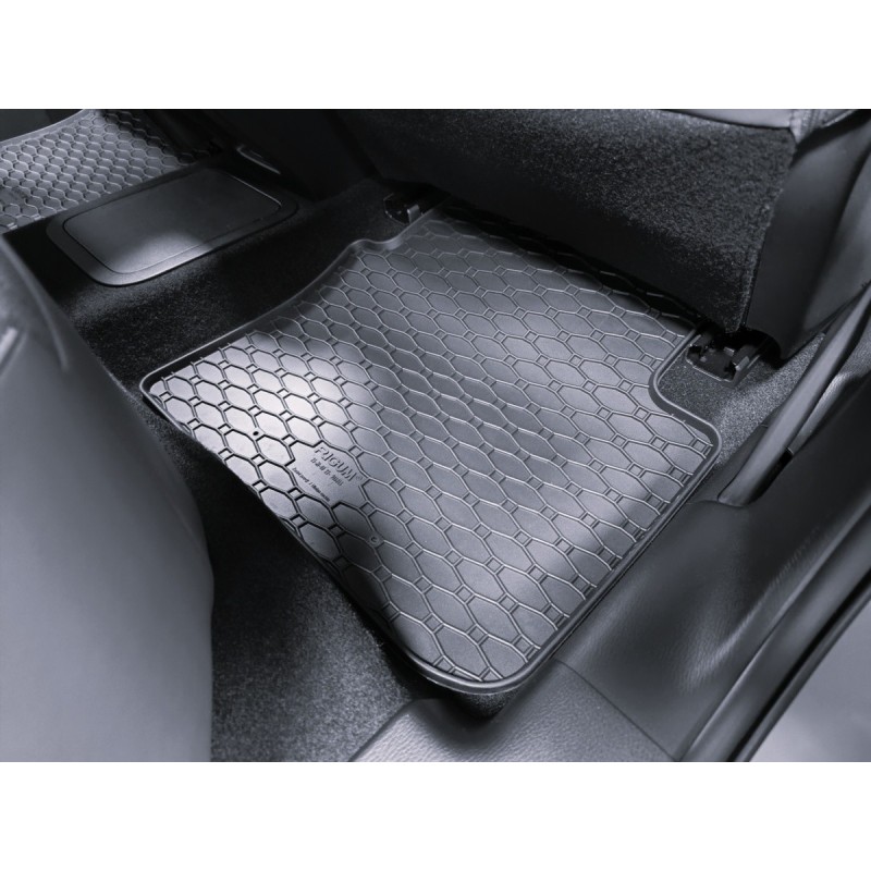 GUMENI TEPISI MITSUBISHI Outlander PHEV 22-