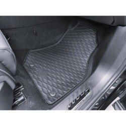 GUMENI TEPISI LYNK & CO 01 2021-