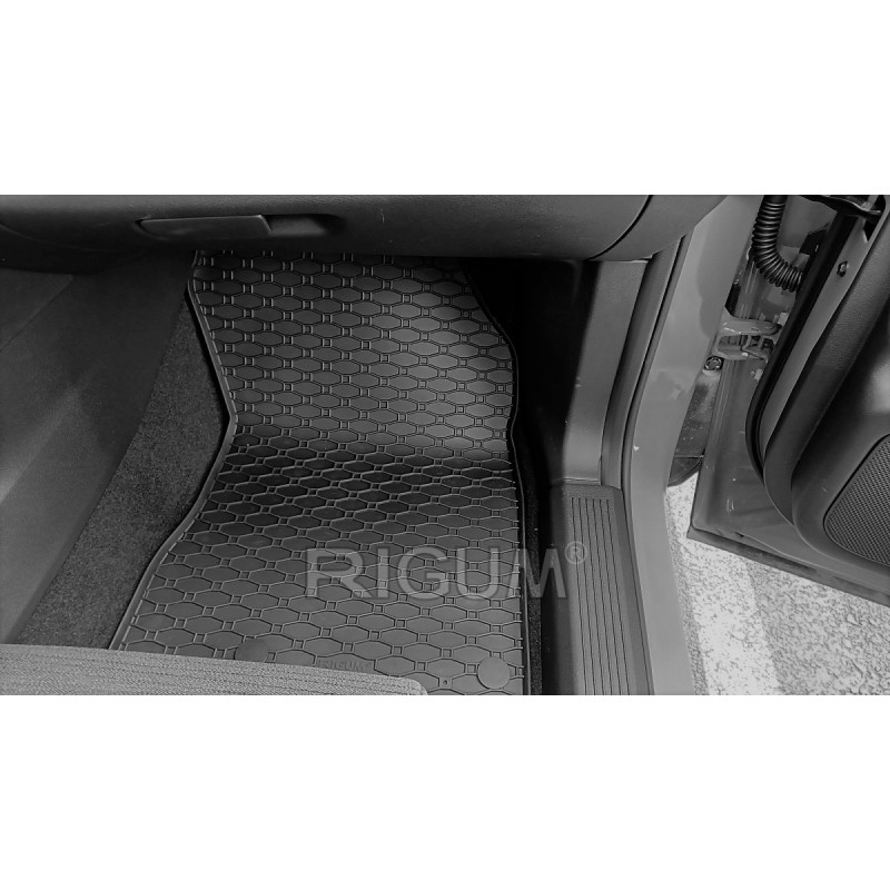 GUMENI TEPISI NISSAN X-TRAIL MHEV 23-